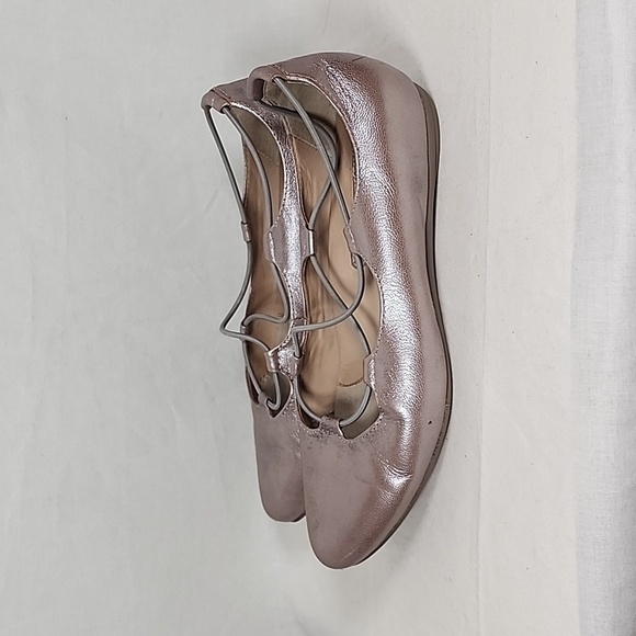 💚 Earthies Women's Essen Silver Elastic Cross Strap - Picture 3 of 9